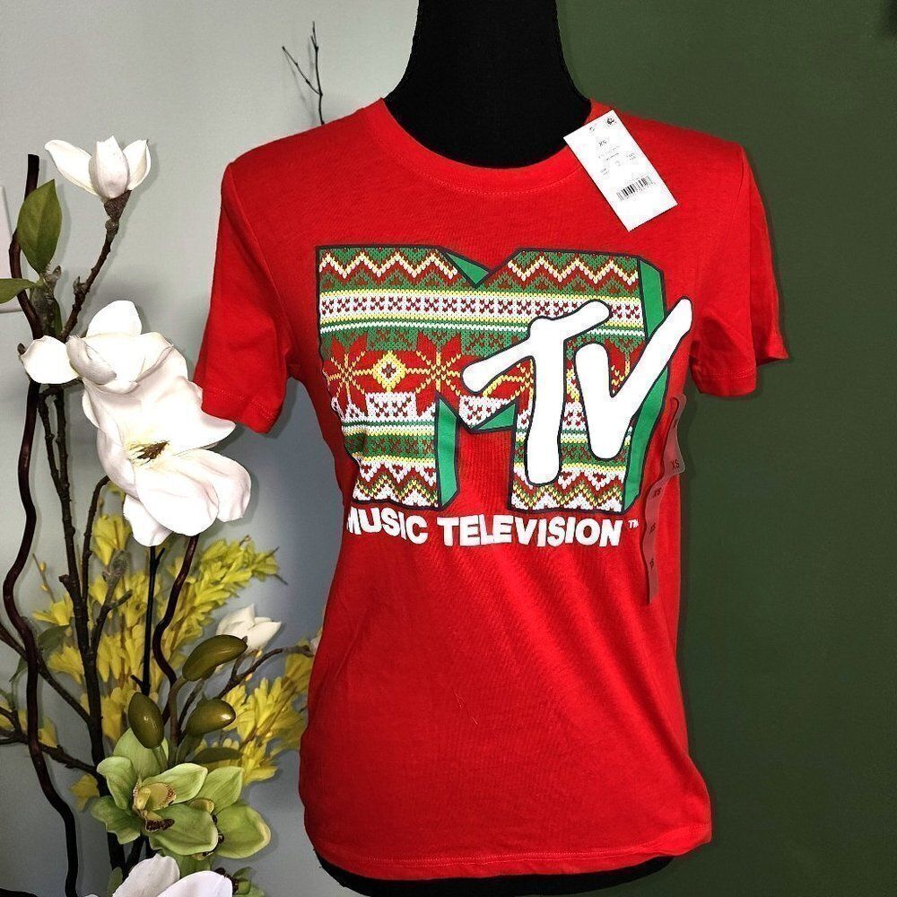 NWT MTV Music Television T-Shirt Women Red Green Ugly Sweater Vintage Style - Picture 2 of 4